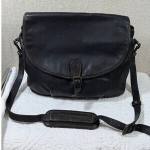 Territory Ahead Men’s Black Pebbled Leather Messenger Shoulder Laptop Bag Office